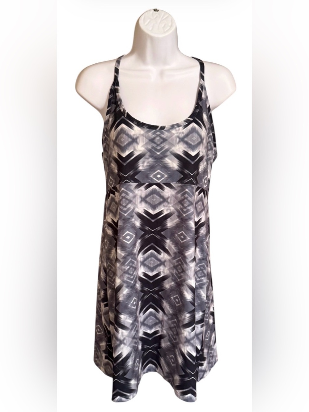 Tehama Athletic Dress M Built In Bra Racerback
